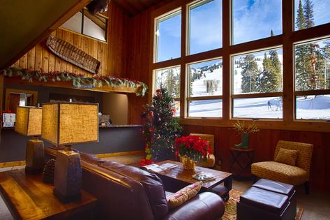 Grand Targhee Resort, Resort Room, Grand Targhee, Ski Hotel, Queen Murphy Bed, Arcade Game Room, Double Sofa Bed, Spa Tub, Twin Bunk Beds