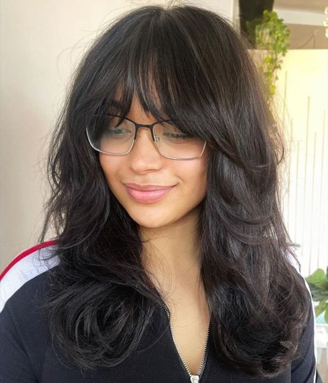 Short Layers Long Hair, Bangs And Glasses, Front Bangs, Butterfly Haircut, Layered Haircuts With Bangs, Long Face Shapes, Layered Hair With Bangs, Bob Hairstyles With Bangs, Bangs With Medium Hair