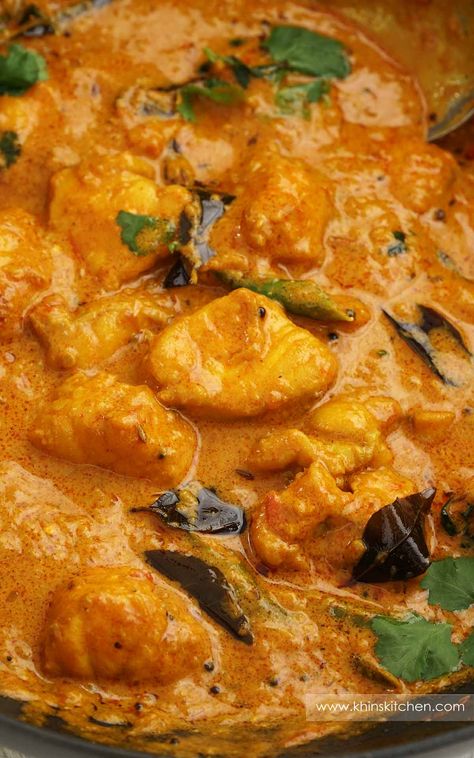 Monkfish Curry Recipe, Monkfish Recipes Easy, Baked Monkfish Recipes, Monk Fish Recipe, Best Fish Curry Recipe, Monkfish Curry, Indian Fish Curry, Monkfish Recipes, Creamy Curry Sauce