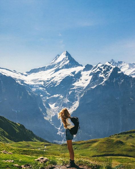 On top of the world in the Swiss Alps 🏔️🌿✨comment here if you want to know what hike this is and i’ll send you more info! | Instagram Hiking In The Mountains, Hiking Photo Shoot, Mountain Film Photography, Swiss Alps Aesthetic, Swiss Alps Summer, Adventurer Aesthetic, Hike Aesthetic, Summer Travel Aesthetic, Traveling World