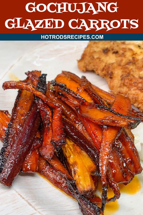 These Gochujang Glazed Carrots are my new favorite way to prepare carrots. If you like food with a little kick, give this recipe a try! Gochujang Carrots, Asian Carrots Recipe, Carrots Slow Cooker, Mac Recipes, Gochujang Recipe, Chili Instant Pot, Easter Dinner Menus, Carrots Side Dish, Glazed Carrots Recipe