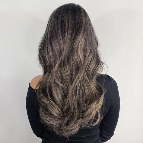 Ash Brown Hair With Highlights, Brown Hair Trends, Ash Brown Balayage, Brown Hair Inspiration, Brown Hairstyles, Ash Hair, Ash Brown Hair, Brown Hair Balayage, Brown Balayage