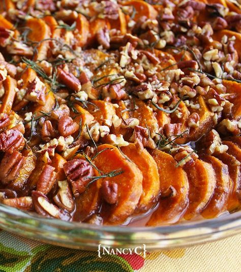 Maple Pecan Sweet Potatoes, Hamburger And Potatoes, Maple Sweet Potatoes, Sweet Potato Side Dish, Sweet Potato Sides, Sweet Potato Pecan, Slow Cooker Sweet Potatoes, Yam Or Sweet Potato, Sweet Potato Slices