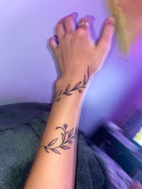 tattoo
small
black and white Forearm And Wrist Tattoos, Nanny Tattoo, Dainty Arm Tattoos, Flower Wrist Tattoos, Cute Tats, Tasteful Tattoos, Health Tattoo, Pretty Tattoos For Women, Tattoos Henna