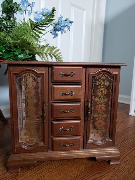 Wood jewelry box ideas