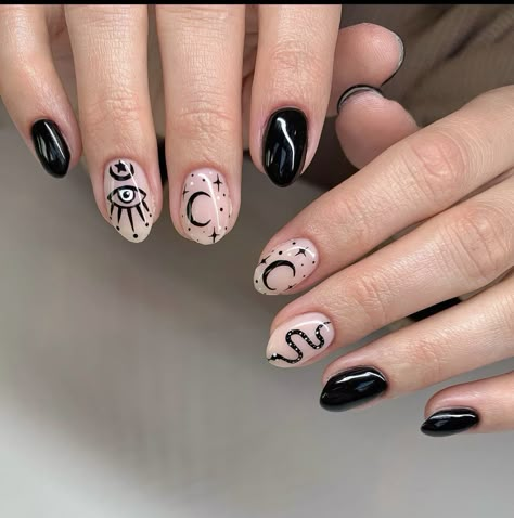 Subtle Halloween Nails, Witchy Nails, Mens Nails, Moon Nails, Simple Gel Nails, Minimal Nails, Cute Gel Nails, Short Acrylic Nails Designs, Dipped Nails