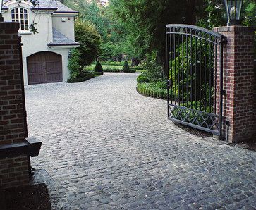 Traditional Landscape Driveway Design Ideas, Pictures, Remodel, and Decor - page 10 Driveway Design Ideas, Stone Driveways, Driveway Inspiration, Cobbled Driveway, Cobblestone Paving, Belgian Block, Cobblestone Pavers, Cobblestone Driveway, French Landscape