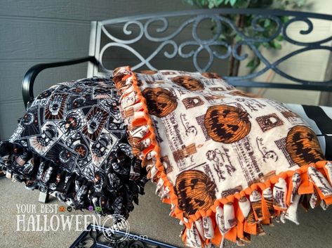 Tied Blankets Diy No Sew, Fall Diy Blankets, Fall Blanket Diy, Diy Fleece Blanket, Tie Knot Blanket Ideas, Making Blankets, Diy Fall Blankets, Halloween Knot Blanket, Halloween Diy Blanket