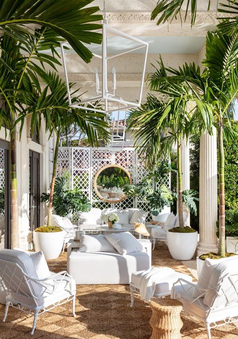 2023 © Nickolas Sargent Kips Bay Showhouse, Palm Beach Decor, Veranda Magazine, The Shade Store, Dreamy Garden, Palm Beach Style, Beach Interior, Beautiful Patios, Coconut Grove