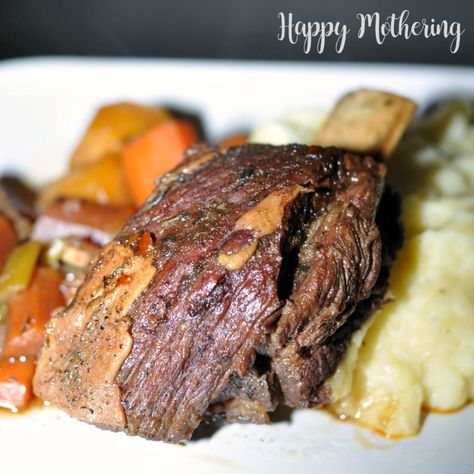 Jamaican Jerk Beef Short Ribs, Short Ribs Recipe Easy, Beef Short Ribs Oven, Short Ribs In Oven, Jamaican Jerk Sauce, Ribs Seasoning, Braised Short Ribs Recipe, Short Ribs Slow Cooker, Rib Recipe