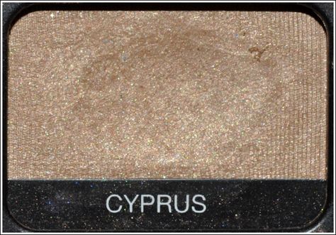 Cyprus Blackburn Nars Palette, Eyeshadow Singles, Nars Eyeshadow, Moodboard Pngs, Eyeshadow Collection, Eyeshadow Pallets, Colorful Eyeshadow, Makati, Makeup Techniques