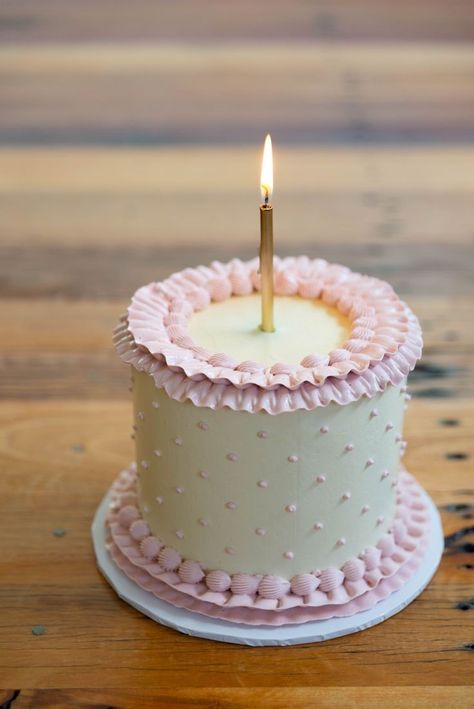 Birthday Cake Traditional, Pastel Color Centerpieces Birthday, Swiss Dot Cake, Small Girly Birthday Cakes, Pink Polka Dot Cake, Cute Cake Ideas Simple, Have Your Cake And Eat It Two, Simple Birthday Sheet Cake Ideas, Cute Cake Designs Birthday