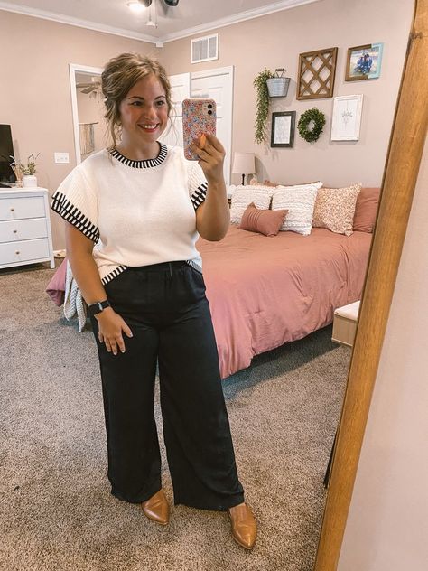 Friday Fashion Favs — Simply Small Town Middle Aged Teacher Outfits, Business Casual Plus Size Outfits Winter, Casual Work Outfits Teacher, Daycare Interview Outfit, September Teacher Outfits, September Work Outfits, Warm Teacher Outfits, Teaching Interview Outfit, Virginia Outfits