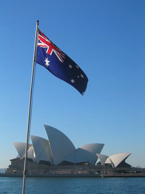 "Aussie Icon: Sydney Opera House, Australia. July 2005" by Flickr user kenzodiazepine Australia Trip Aesthetic, Australia Vision Board, Vision Board Australia, Sydney Australia Aesthetic, Australia Pics, Australian Aesthetic, Australia Culture, Travel In Australia, Australia Life