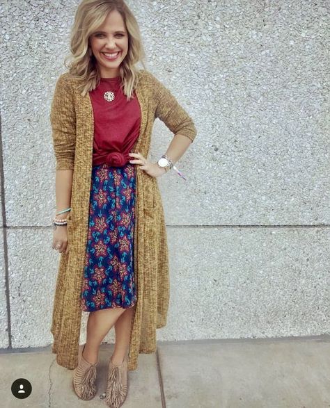 Lularoe Outfit ideas- Madison skirt, Irma & Sarah ❤️ Lularoe Gena Waugh #lularoe #fashion #outfits #outfitideas #springoutfits #spring #trends #clothes Spring Teacher Outfits, Teaching Outfits, Lularoe Styling, Lula Roe Outfits, A Skirt, Lularoe Dresses, Comfortable Dress, Modest Outfits, Modest Fashion