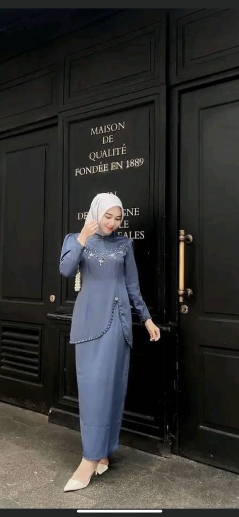 Dress Braidsmaid Hijab, Dress Bridesmaid Hijab Simple, Bresmaid Dresses Muslim, Gaun Bridesmaid Hijab Satin, Satin Dress Hijab, Dress Hijab Simple, Baju Bridesmaid Hijab, Kebaya Bridesmaid, Braidsmaid Dresses