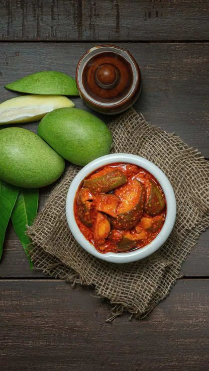 Summer treat recipe: How to make delicious mango achar? Aam Ka Achar, Pickle Mango Recipe, Japanese Pickles, Indian Meals, Sour Pickles, Mango Pickle, Spicy Pickles, Nigella Seeds, Mango Recipes