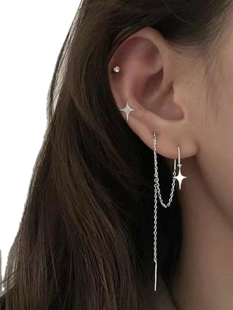 Aesthetic Ear Piercings Grunge, Aesthetic Piercings Ear, Peircings Earring Ideas, Ear Piercings Aesthetic, Aretes Aesthetic, Top Ear Piercing, Gay Jewelry, Upper Ear Piercing, Minimalist Ear Piercings