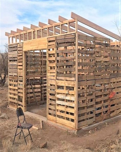 Amelia Patricia Pallet House Plans, Pallet Shed Plans, Pallet Barn, Building A Storage Shed, Pallet Building, Diy Storage Shed, Pallet Shed, Firewood Shed, Pallet House