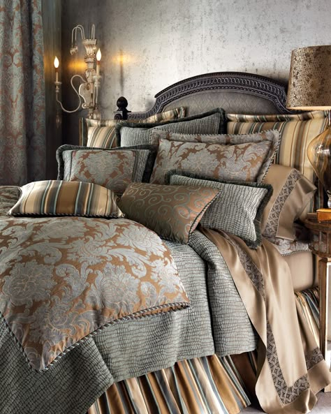 Tuscan Bedroom, Comfortable Bedroom Decor, Luxury Comforter Sets, Beige Bed Linen, Romantic Bedrooms, Cool Bedding, Blue Bedrooms, Bed Linen Design, Luxury Bedding Collections