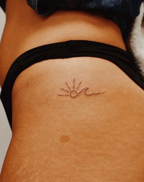 Hip Wave Tattoos Women, Beach Sun Tattoo Ideas, Fine Line Surfboard Tattoo, Small Tattoo Beach, Sunset And Beach Tattoo, Tattoos To Get At The Beach, Small Summer Tattoo Ideas, Fine Line Waves Tattoo, Beach Vibe Tattoo Ideas