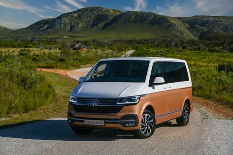 #Vanlife goes grand with Volkswagen’s new Caravelle 6.1 #motoring #caravelle #volkswagen #vw #vwcaravelle Volkswagen Caravelle, Caravelle Volkswagen, Volzwagon Van, Volkswagen Germany, Vw Caravelle, African Market, Volkswagen Karmann Ghia, Dual Clutch Transmission, Volkswagen Group