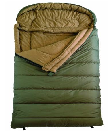 queen-sized sleeping bag! http://www.amazon.com/gp/product/B000F38YHI/ref=as_li_tf_tl?ie=UTF8&camp=1789&creative=9325&creativeASIN=B000F38YHI&linkCode=as2&tag=thedatdiv09-20 Sleeping Bag, Backpacking Equipment, Best Sleeping Bag, Camping Bedarf, Winter Sleeping Bag, Double Sleeping Bag, Cold Weather Camping, Camping Bed, Camping Bag