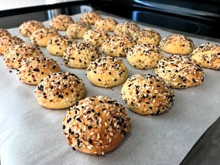 Keto Breakfast Foods, Bagel Bites Recipe, Oven Roasted Cauliflower, Keto Breakfasts, Buh Bye, Keto Kitchen, Keto Baking, Mini Bagels, Keto Bagels