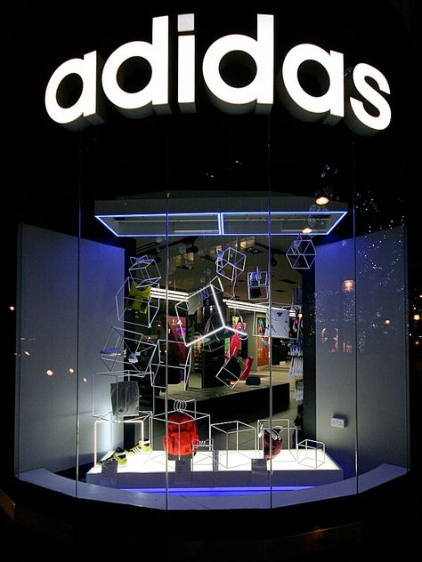 adidas windows 2013 Winter, London »  Retail Design Blog Adidas Store Display, Adidas Window Display, Adidas Display, Shoe Store Design, Adidas Store, Decoration Vitrine, Retail Lighting, Store Window Displays, Window Display Design