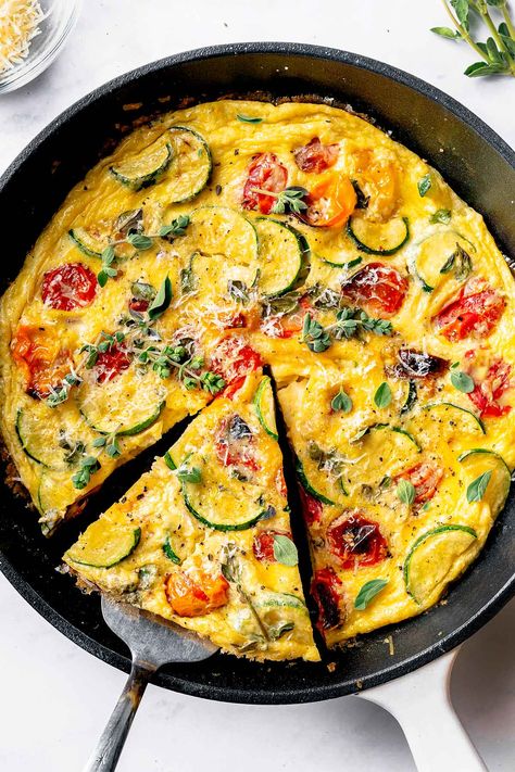 Roasted Tomato and Zucchini Frittata | foodiecrush.com Zucchini Tomato Egg Bake, Zucchini Tomato Frittata, Cherry Tomato Frittata, Zucchini And Tomato Frittata, Zucchini And Tomato Recipes, Tomato Egg Bake, Vegetarian Frittata, Fresh Mozzarella Recipe, Zucchini Frittata Recipe