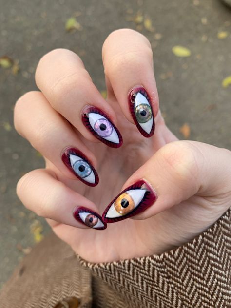 Eye Ball Nails, Eye Acrylic Nails, Horror Nails, Bloodshot Eyes, Sharp Claws, Cartoon Nails, Eye Nail Art, Red Veins, Retro Nails