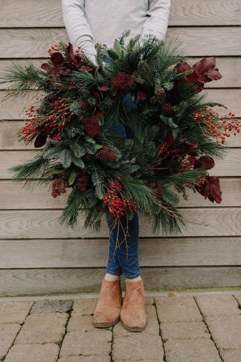 Burgundy christmas decor