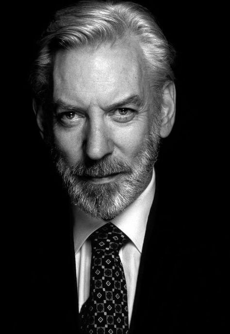 Donald Sutherland Donald Sutherland, Saint John, Celebrity Portraits, Black And White Portraits, Film Tv, Male Portrait, Hollywood Actor, 인물 사진, Bw Photo