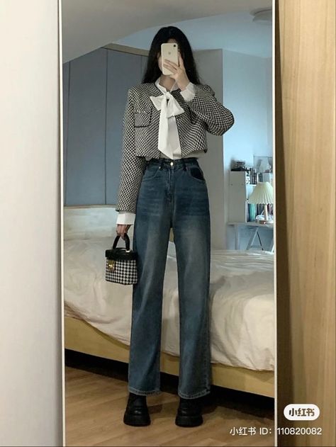 Old Money 90s Outfits, Punk Feminine Outfits, Business Casual Outfits Korean, Research Outfit, Korean Work Outfit, Korean Business Fashion, Outfit Interview, Korean Lookbook, Outfit Ideas Everyday