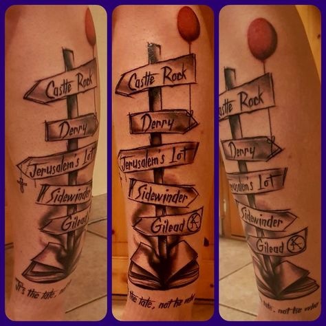 Stephen King Inspired Tattoos, Horror Book Tattoo, Stephen King Tattoo Ideas, King Tattoo Ideas, Sk Tattoo, Dark Tower Tattoo, Stephen King Tattoos, Writer Tattoo, My Left Side