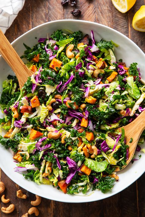 Salad Recipes With Lettuce, Recipes With Lettuce, Whole30 Salads, Crispy Chicken Salads, Salad With Lemon Vinaigrette, Best Salads Ever, Paleo Running Momma, Whole30 Vegan, Paleo Dinners