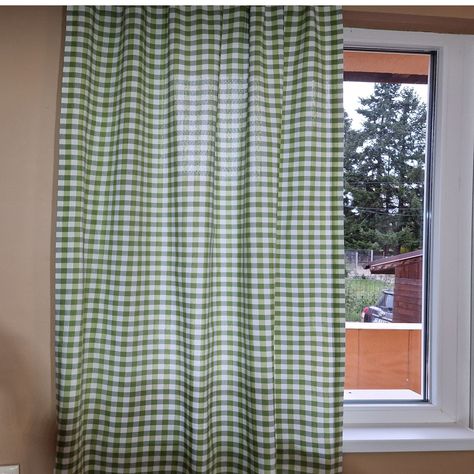 Plaid Drapes, Checkered Curtains, Country Valances, Gingham Curtains, Buffalo Check Curtains, Ruffled Tablecloth, Curtains For Kitchen, Check Curtains, Country Cottage Kitchen