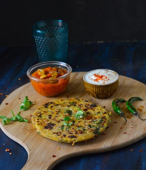 Lauki Paratha Recipe, How To Make Doodhi Thepla » Maayeka Bharwa Karela Recipe, Karela Recipe, Paratha Roti, Recipe For Breakfast, Paratha Recipe, Bottle Gourd, Tamarind Paste, Raw Mango, Paratha Recipes