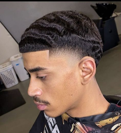 Straight Hair Waves Men, High Taper Waves, Waves Taper Fade, Short Hair Taper, 360 Waves Men, Wave Haircut, Waves 360, Straight Hair Waves, Men Short Hair Fade