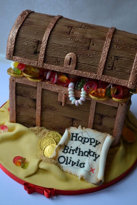 A pirate treasure chest cake for a lovely young girls 6th birthday. Base of the treasure chest is chocolate cake and chocolate buttercream and the lid is made from RKT and covered in milk chocolate ganache. Loving the effects of the dusting... Girls 6th Birthday, Treasure Chest Cake, Ocean Birthday Cakes, Pirate Birthday Cake, Happy Birthday Olivia, Girly Party Ideas, Pirates Party, Ninja Turtle Cake, Milk Chocolate Ganache