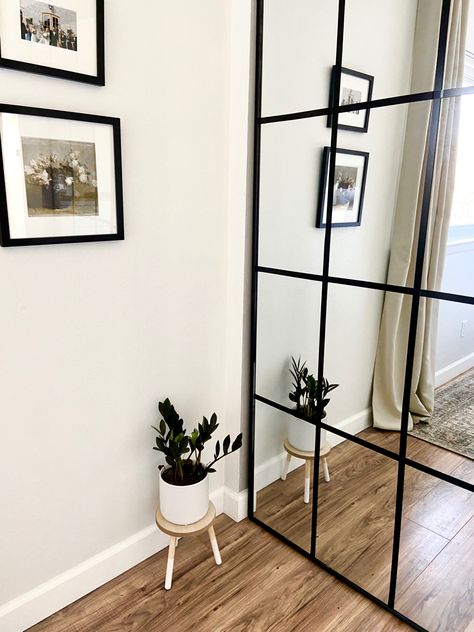 Update your Mirrored Sliding Doors with a little spray paint and electrical tape! Mirror Tiles On Wardrobe Door, Black Tape On Mirror, Electric Tape Mirror, Diy Mirror Wardrobe Doors, Mirror Tape Ideas, Electrical Tape Mirror, Door Mirror Ideas Decor, Mirror Front Door, Door Mirror Ideas