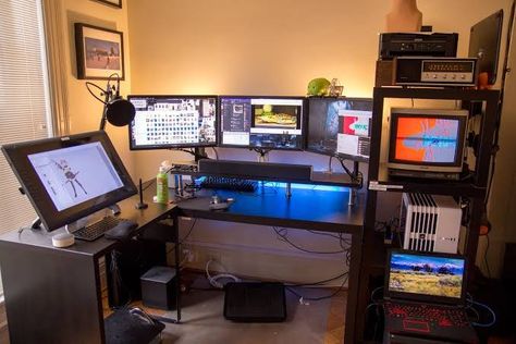 3d Artist Workspace, Digital Artist Setup Aesthetic, Digital Art Studio Workspace, Digital Art Workspace, Digital Artist Studio, Digital Artist Desk Setup, Digital Artist Setup, Digital Artist Workspace, Digital Art Setup