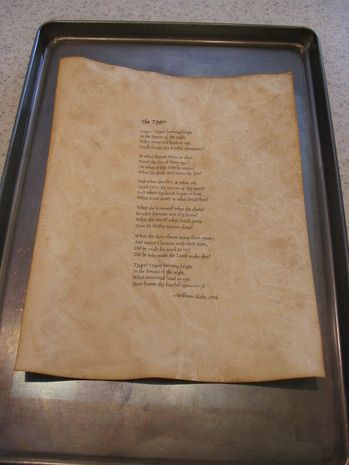 How to Antique Paper #["paper", "antiqued", "aged", "DIY"] Make Paper Look Old, Aging Paper, Framed Poem, Sheet Music Crafts, Neli Quilling, Laser Paper, Pet Paw Print, Book Page Crafts, Music Crafts