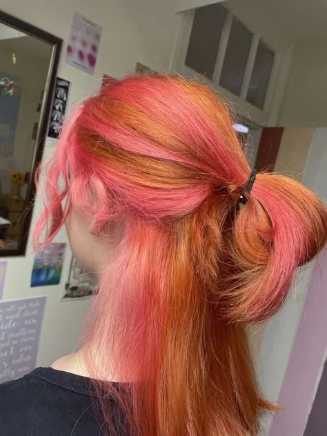 Natural Red And Pink Hair, Orange Streaks In Blonde Hair, Pink On Ginger Hair, Ginger Blonde And Pink Hair, Ginger To Pink Hair, Cooper And Pink Hair, Ginger Pink Highlights, Copper Hair Pink Highlights, Pink Orange Hair Color