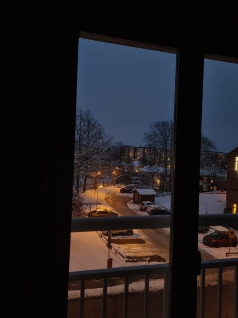 Night Window View Aesthetic, Loft Aesthetic, Snowy Window, Night Window, Snow Night, Nyc Winter, New York Loft, Winter Window, New York Night