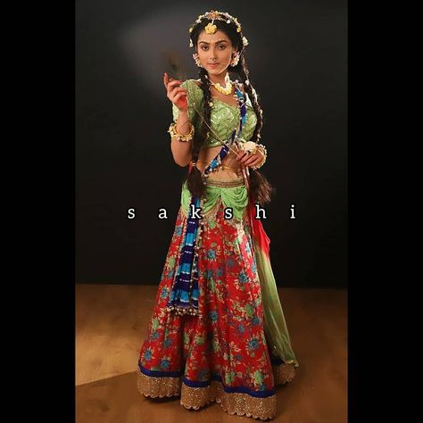 Sumellika Pics, Radha Rani Dress, Radha Look, Mallika Singh As Radha, Radha Dress, Radha Images, Radha Beauty, Radha Krishna Holi, Jennifer Winget Beyhadh