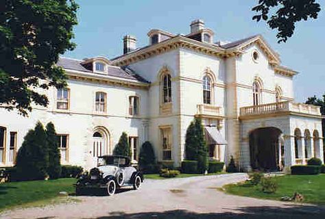 1920s Mansion, Long Beach Aquarium, Carlsbad Caverns, Mega Mansions, Vacation Goals, Virtual Travel, Great Wall Of China, Park Ranger, Newport Ri