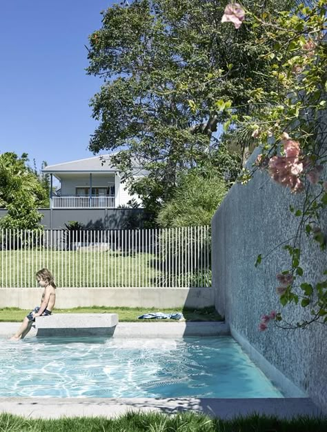 Kieron Gait Architects designed this pool in conjunction with a garden pavilion for a Brisbane home. The small cantilivered platform makes the perfect launchpad for little swimmers. Pool Fencing Landscaping, Pool Fence Ideas, Pool Fences, Pool Fencing, Modern Pool, Pool Landscape Design, Garden Pavilion, House Pool, Pool Areas