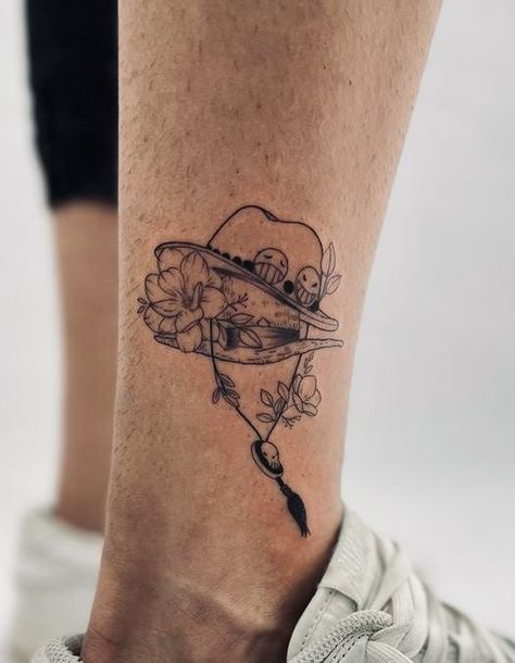 Ace Tattoo One Piece, Ankle Tattoo Men, Ace Luffy, Ace Tattoo, Tatuagem Masculina Pequena, Matching Best Friend Tattoos, Wild Tattoo, One Piece Tattoos, Anime Tattoo