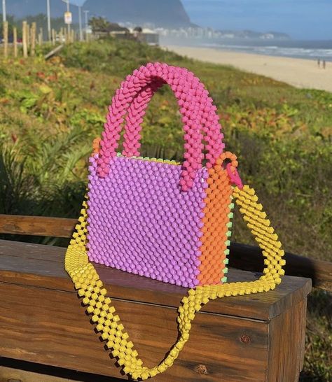 Beads Bags Handmade Diy, Beaded Purses Pattern, Diy Beaded Purse, Beaded Bags Diy Tutorials, Handmade Jewelry Business, Hand Beaded Bag, Sac Diy, Diy Bags Patterns, Crystal Bags